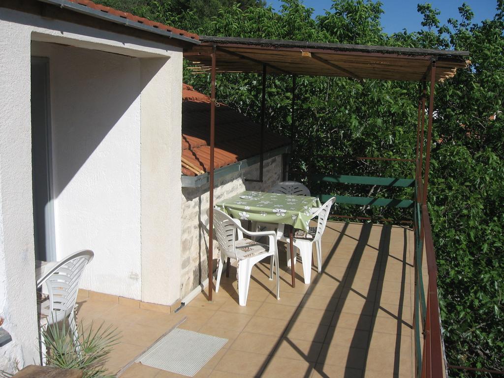 Apartments Darinka Skradin Quarto foto