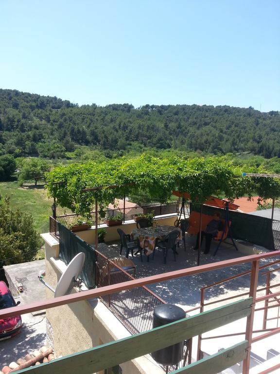 Apartments Darinka Skradin Quarto foto